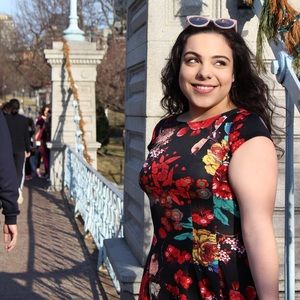 Meet your Posher, Sabrina